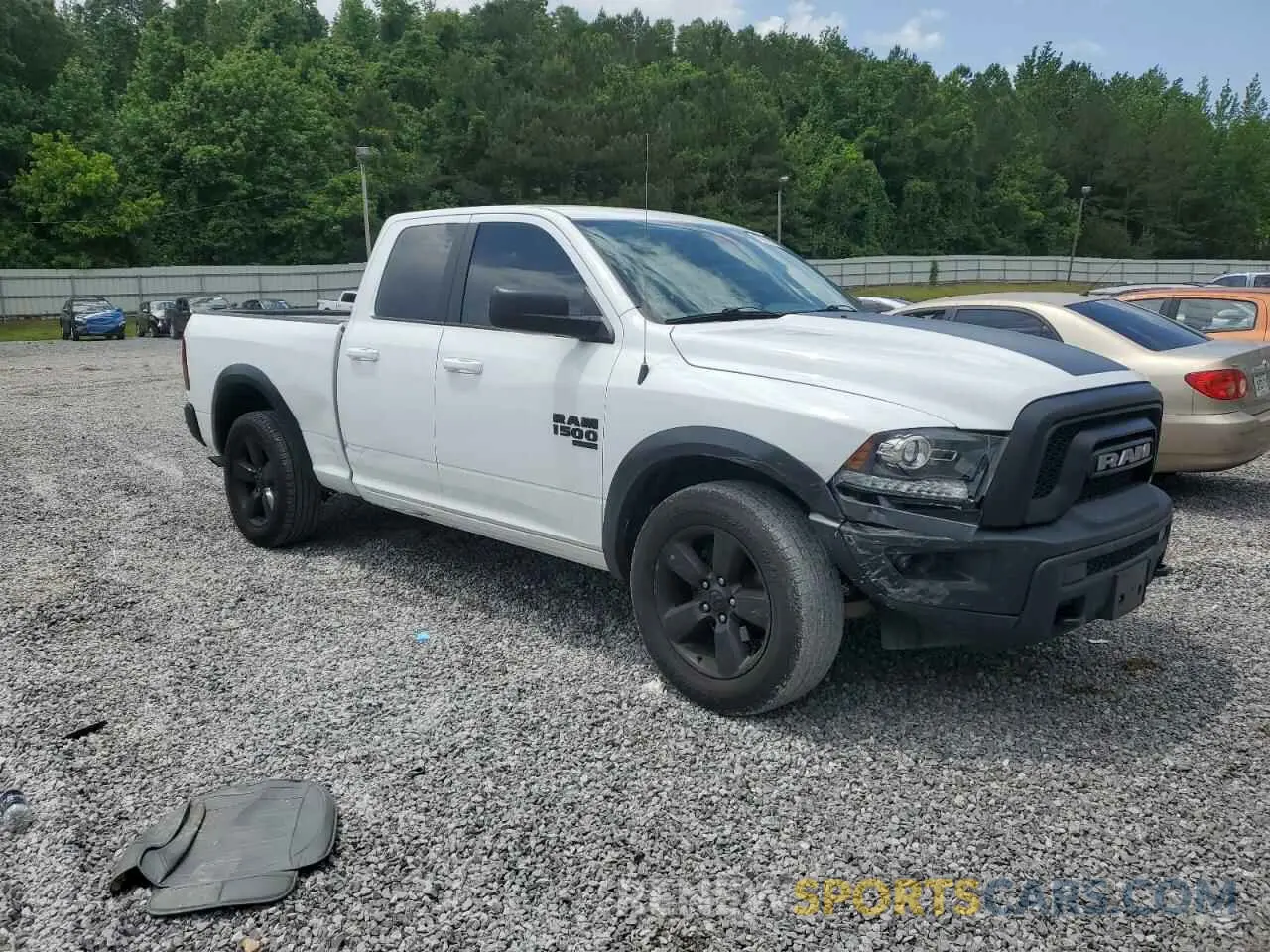 4 Photograph of a damaged car 1C6RR6GG7KS616523 RAM 1500 2019