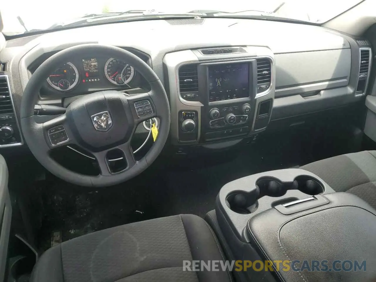 8 Photograph of a damaged car 1C6RR6GG7KS616523 RAM 1500 2019
