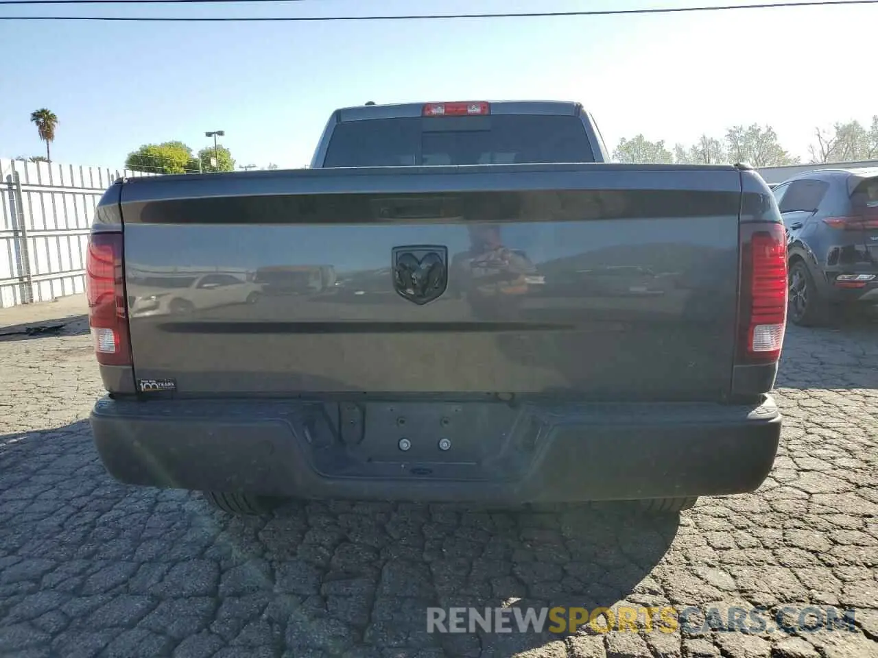 6 Photograph of a damaged car 1C6RR6GG7KS694638 RAM 1500 2019