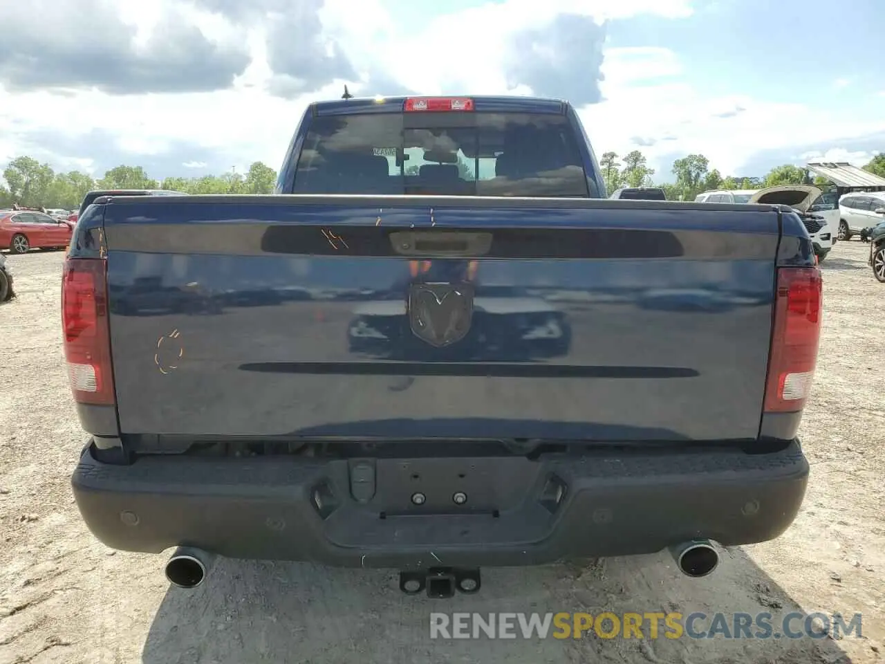 6 Photograph of a damaged car 1C6RR6GT1KS697614 RAM 1500 2019