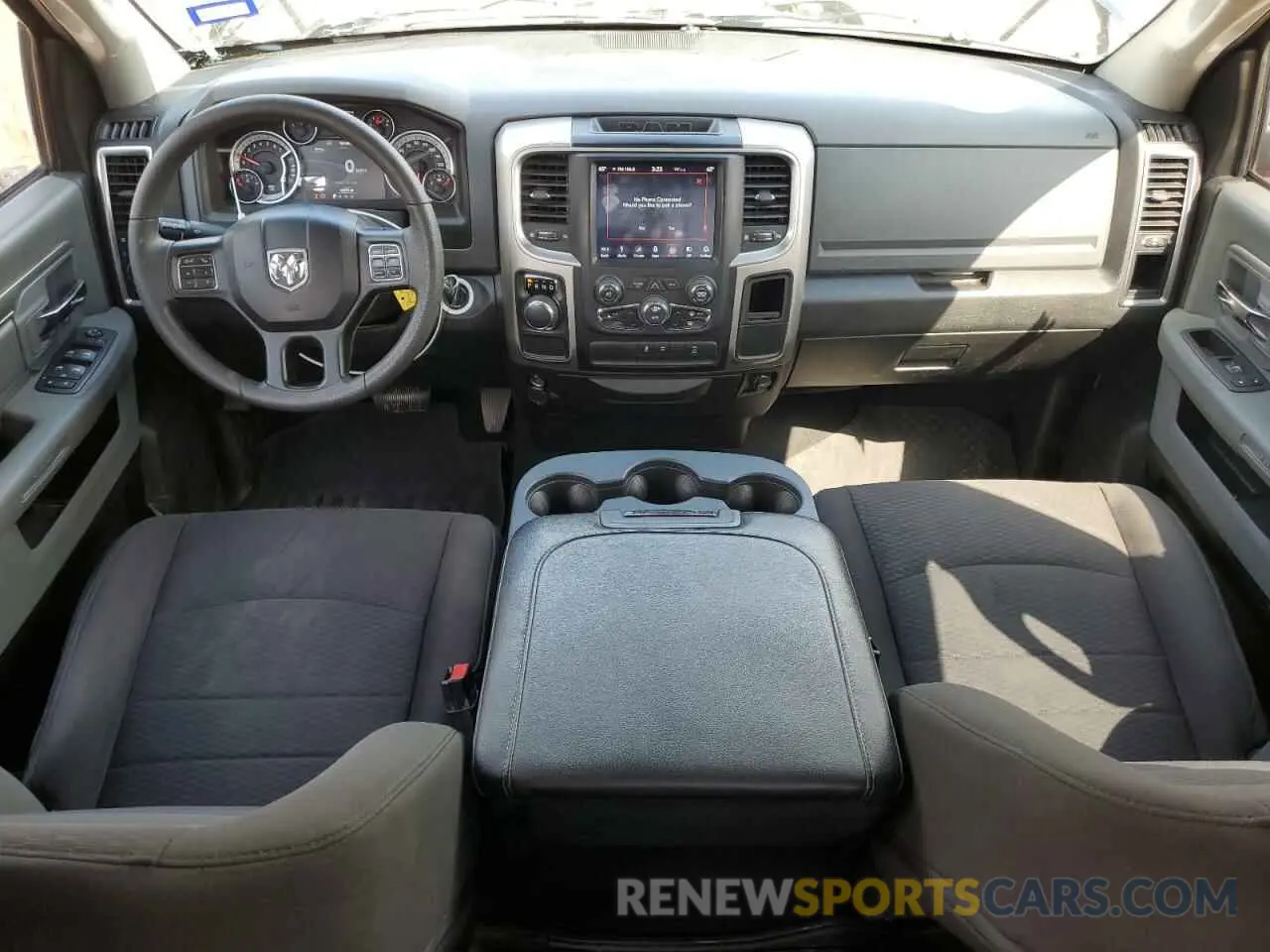 8 Photograph of a damaged car 1C6RR6GT8KS724128 RAM 1500 2019