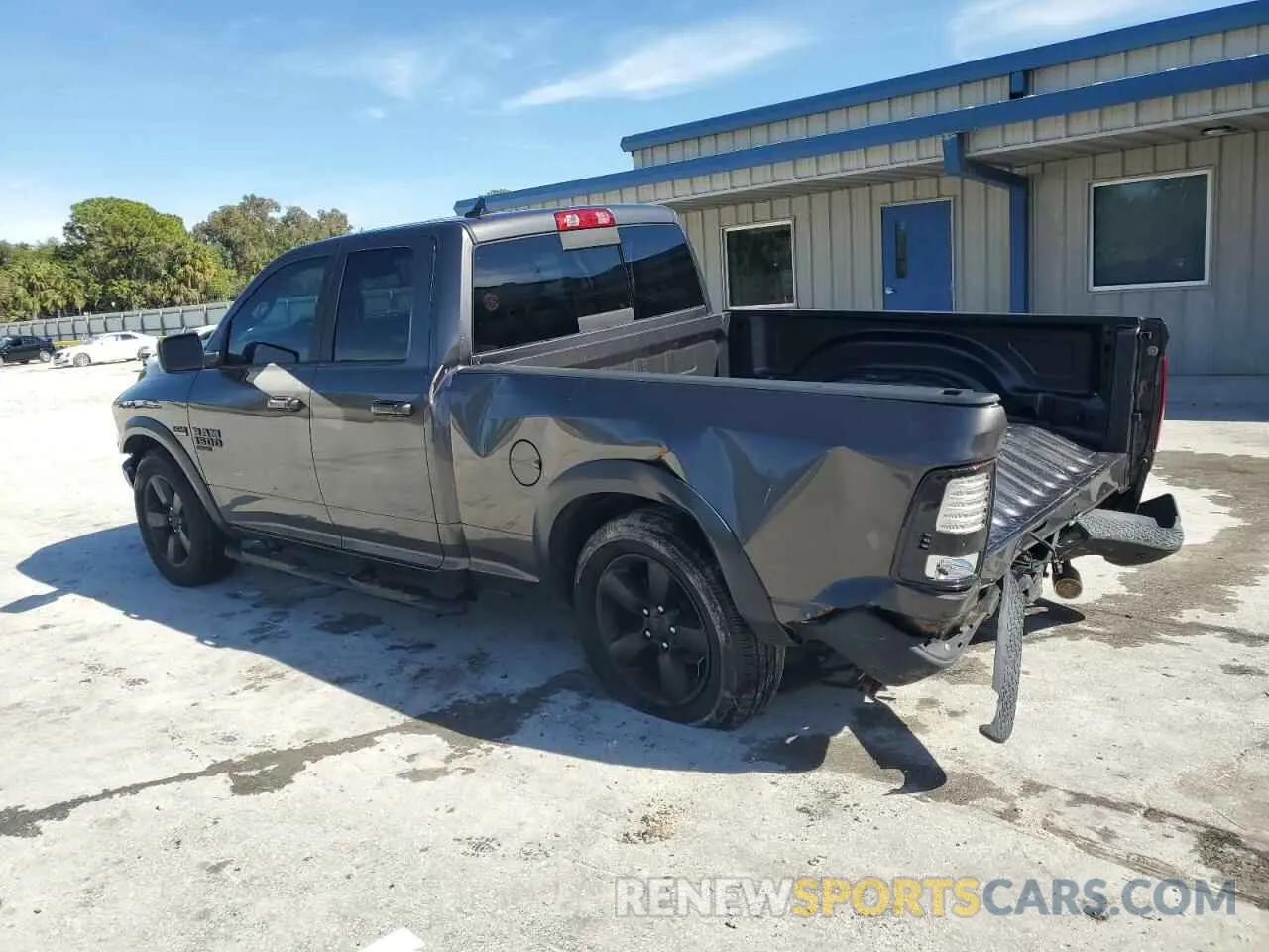 2 Photograph of a damaged car 1C6RR6GTXKS724261 RAM 1500 2019
