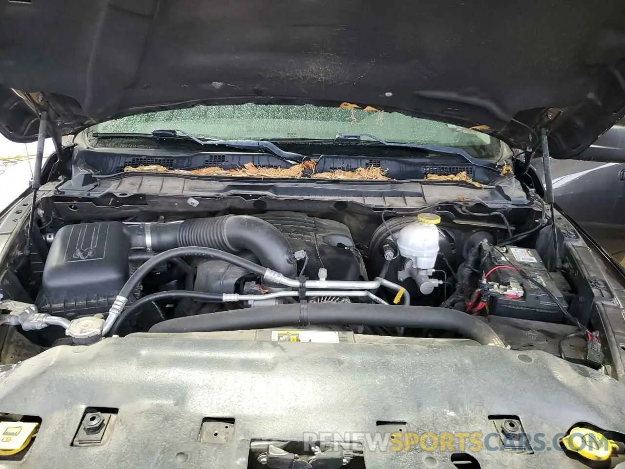 11 Photograph of a damaged car 1C6RR6KT0KS546268 RAM 1500 2019