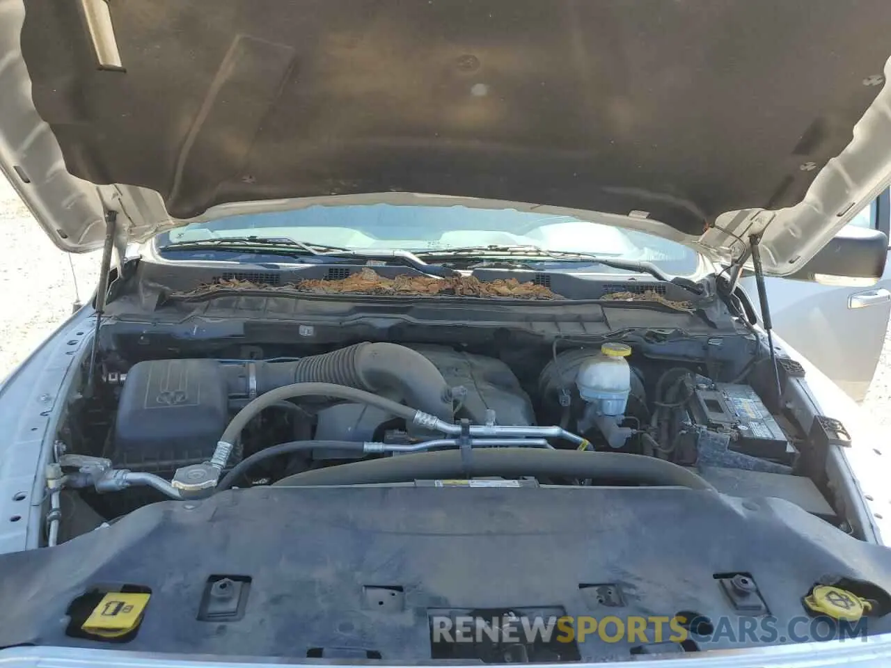 13 Photograph of a damaged car 1C6RR6LT3KS563645 RAM 1500 2019
