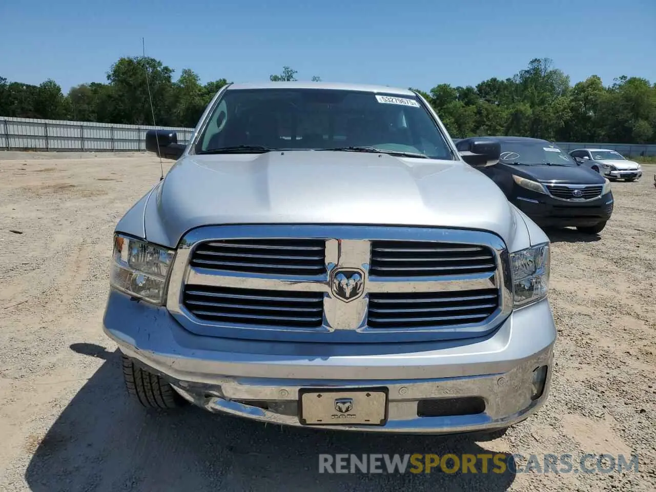 5 Photograph of a damaged car 1C6RR6LT3KS563645 RAM 1500 2019