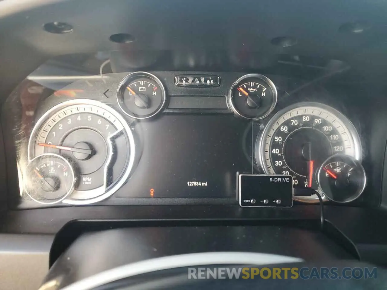 9 Photograph of a damaged car 1C6RR6LT4KS573777 RAM 1500 2019