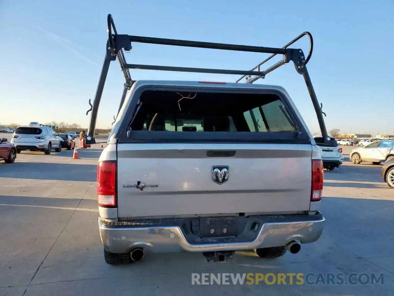 6 Photograph of a damaged car 1C6RR6LT5KS528833 RAM 1500 2019