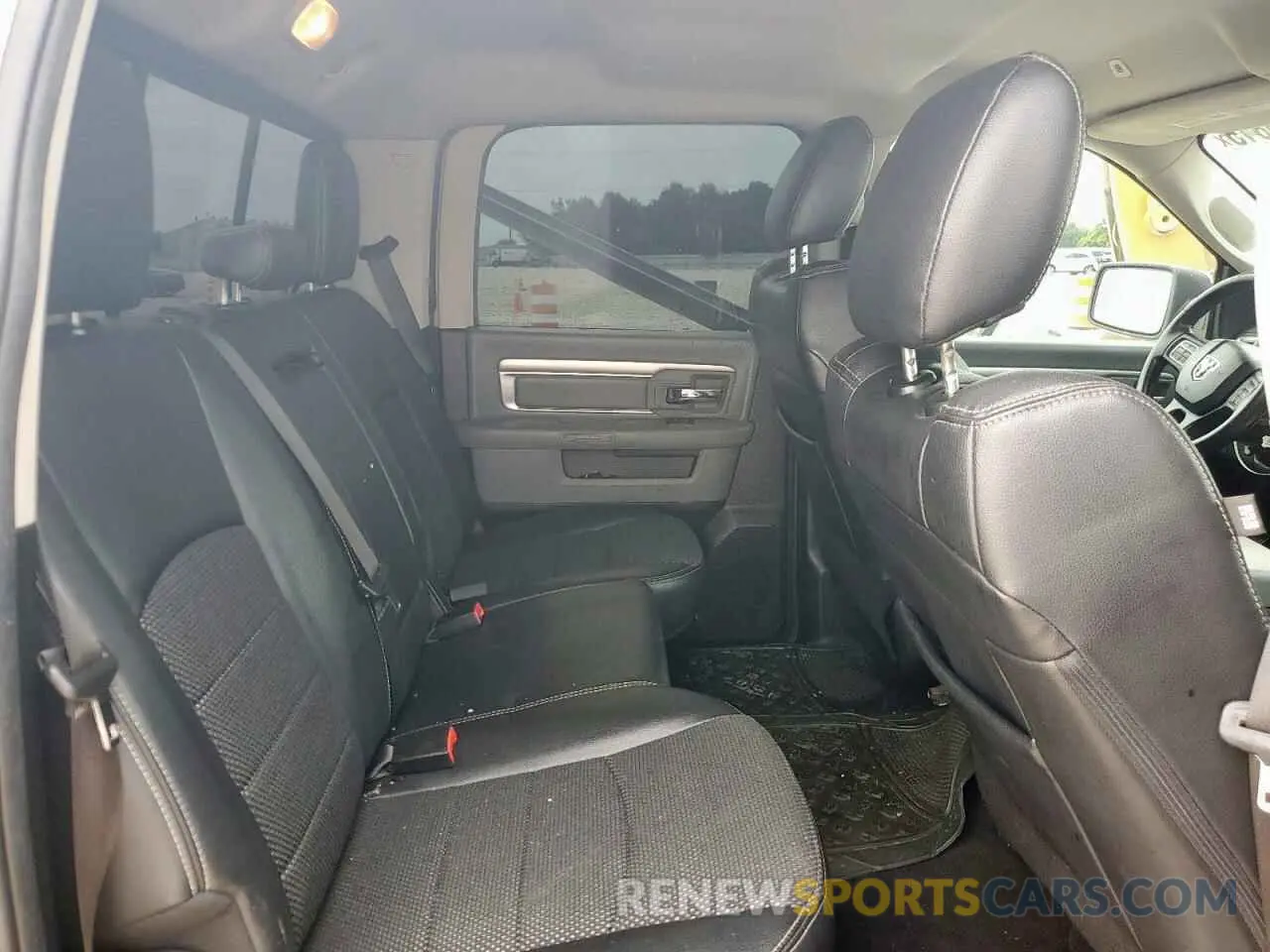 10 Photograph of a damaged car 1C6RR6LT5KS586523 RAM 1500 2019