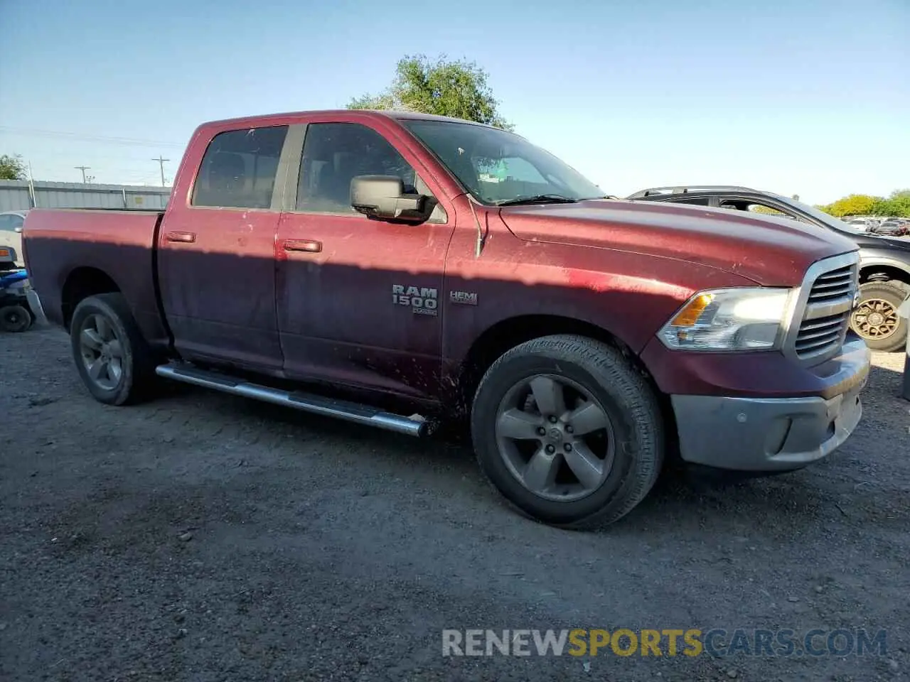 4 Photograph of a damaged car 1C6RR6LT7KS539462 RAM 1500 2019