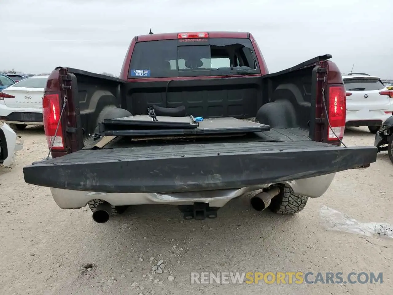 6 Photograph of a damaged car 1C6RR6LT8KS529037 RAM 1500 2019