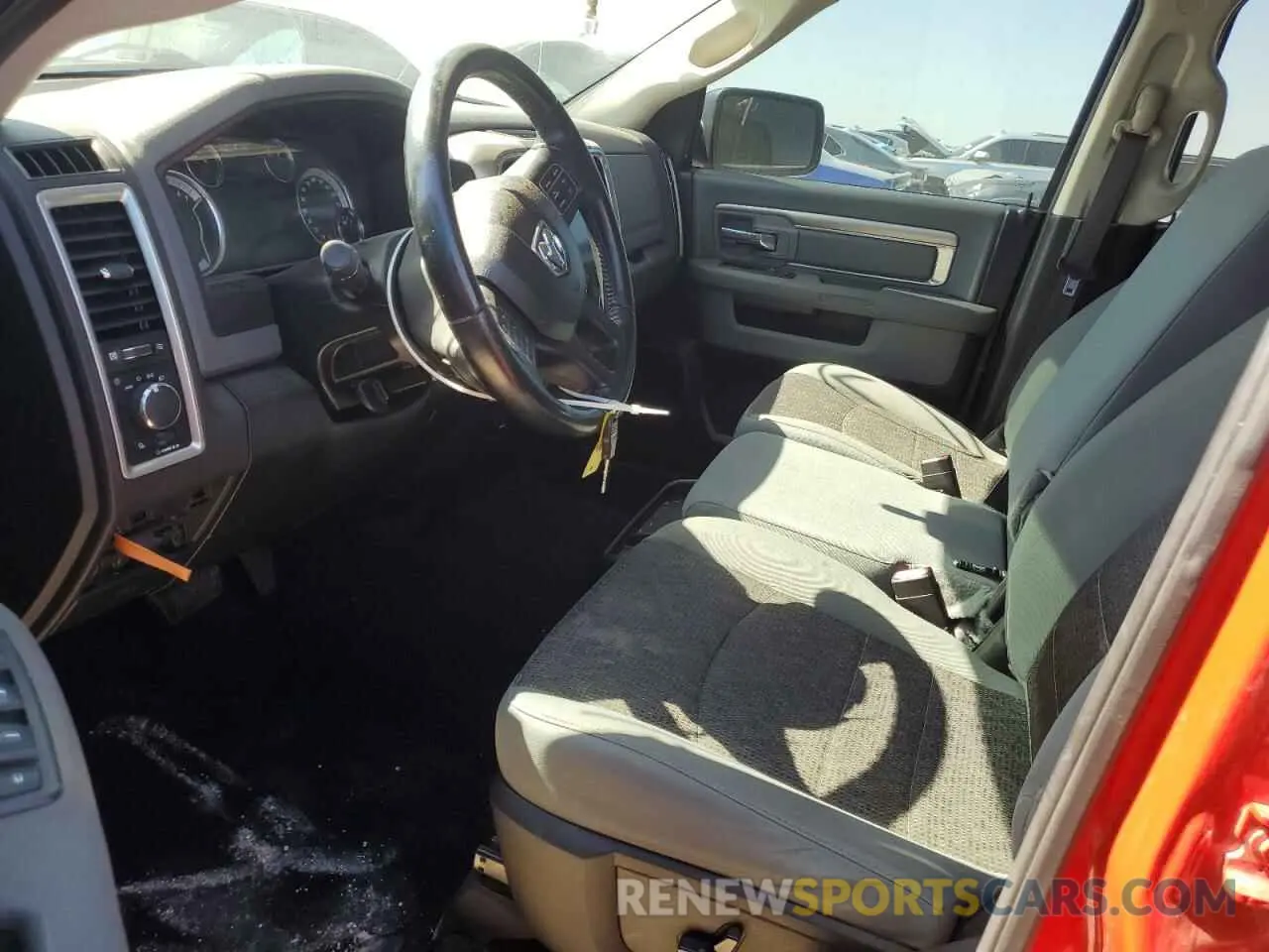7 Photograph of a damaged car 1C6RR6LT9KS549054 RAM 1500 2019