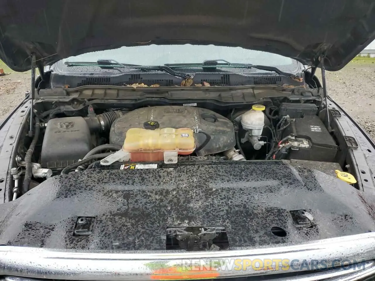 11 Photograph of a damaged car 1C6RR6NM0KS709702 RAM 1500 2019