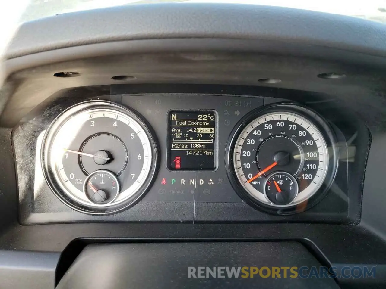 9 Photograph of a damaged car 1C6RR6TT0KS562002 RAM 1500 2019