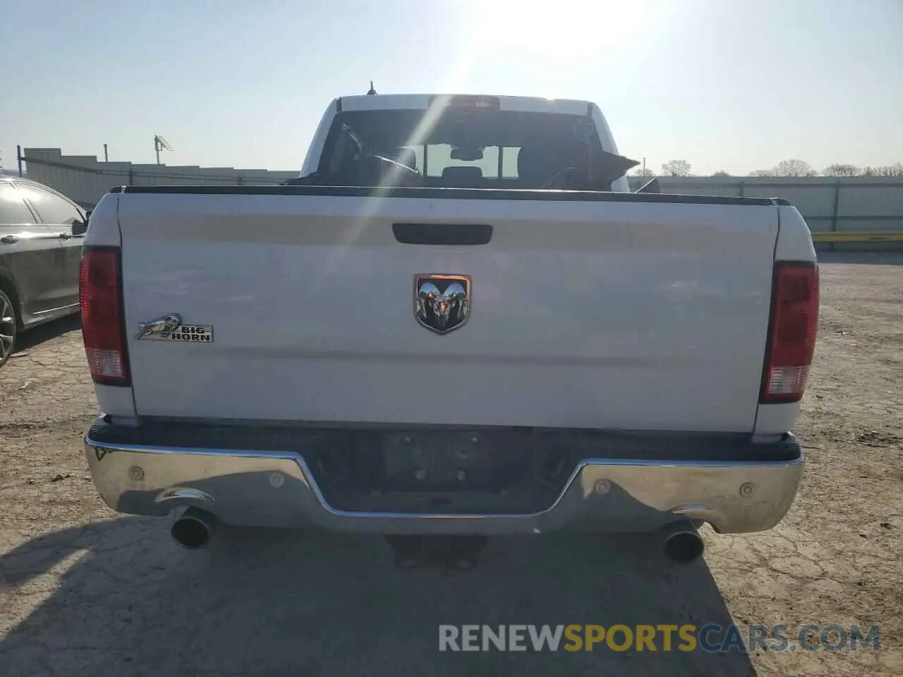 6 Photograph of a damaged car 1C6RR6TT0KS678512 RAM 1500 2019