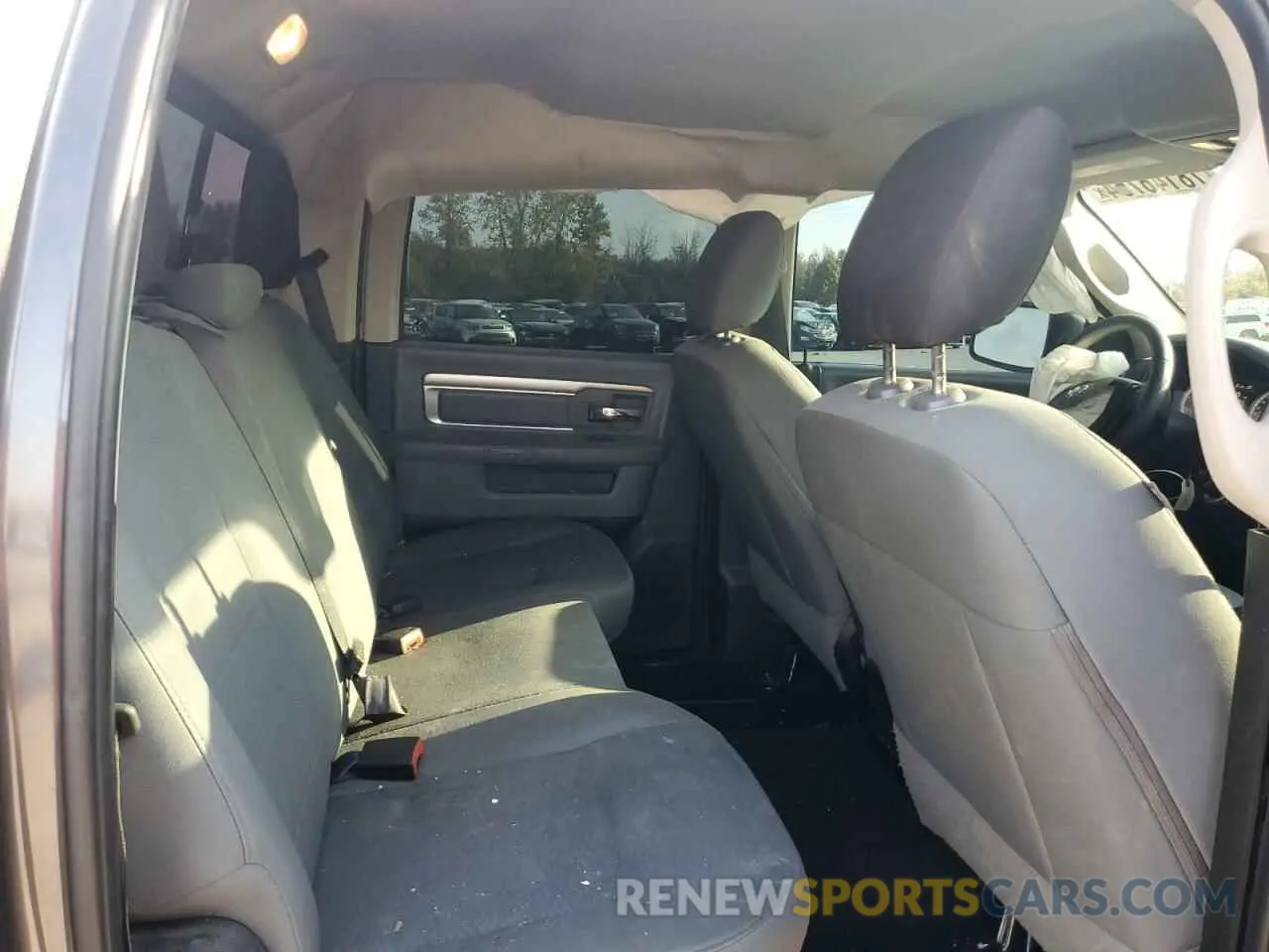 11 Photograph of a damaged car 1C6RR6TT4KS653810 RAM 1500 2019