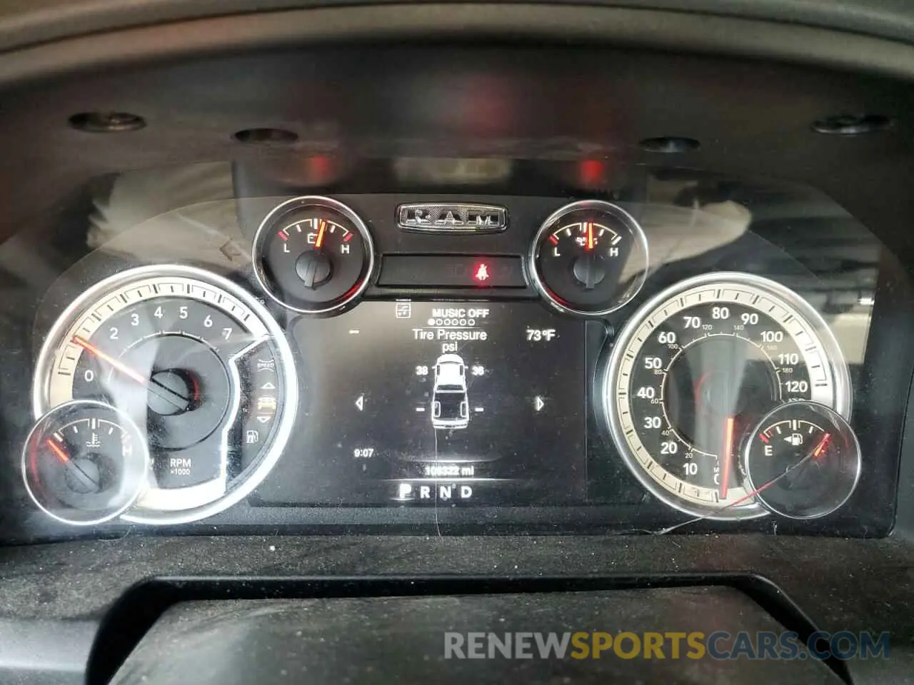 9 Photograph of a damaged car 1C6RR6TT4KS683549 RAM 1500 2019