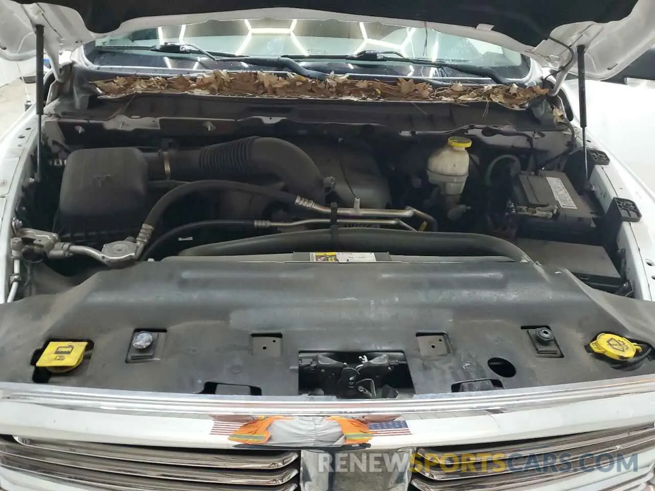 11 Photograph of a damaged car 1C6RR6TT5KS721323 RAM 1500 2019