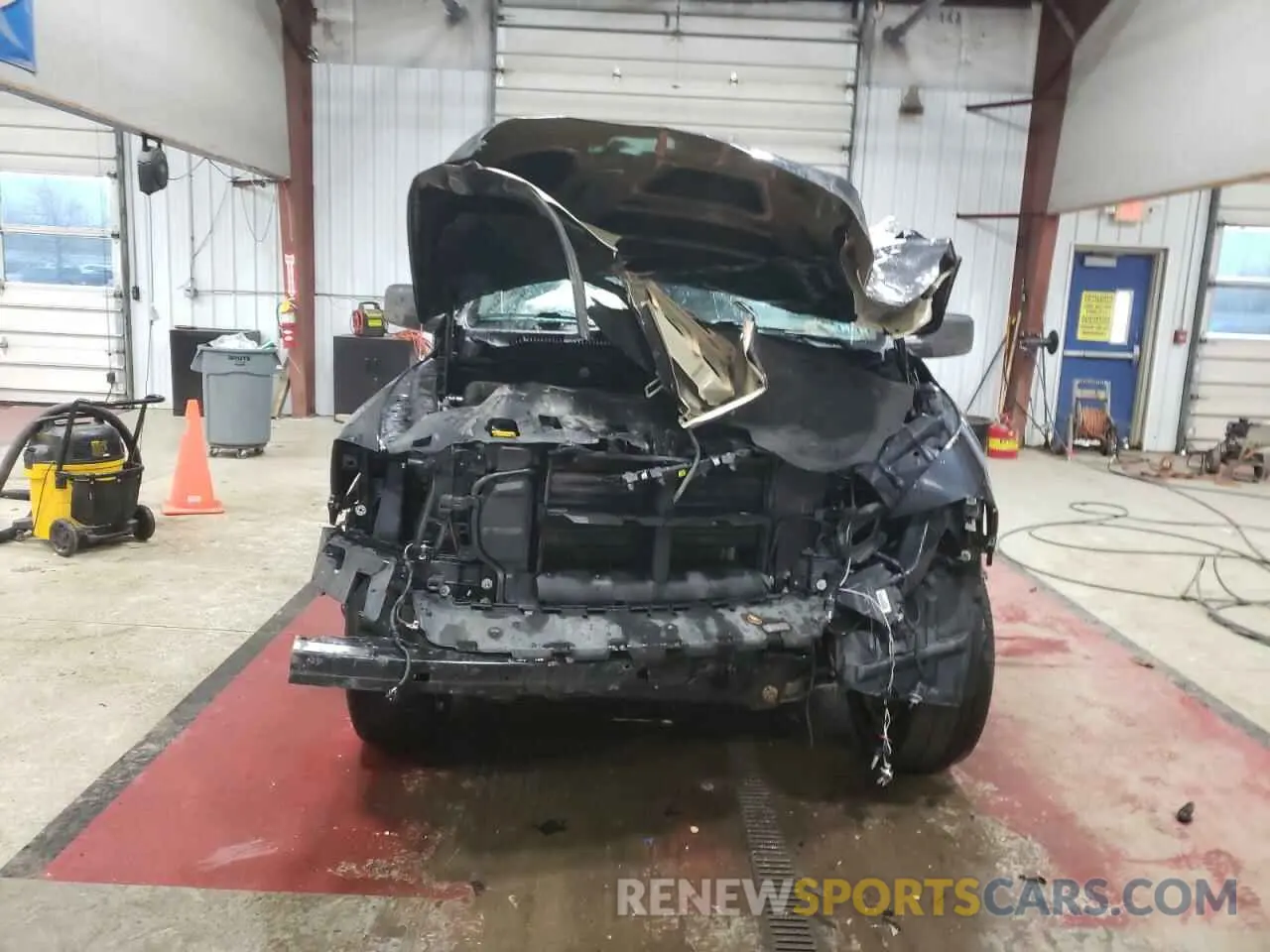 5 Photograph of a damaged car 1C6RR7FG0KS705471 RAM 1500 2019