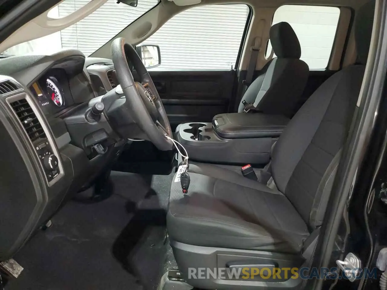 7 Photograph of a damaged car 1C6RR7FG4KS502972 RAM 1500 2019