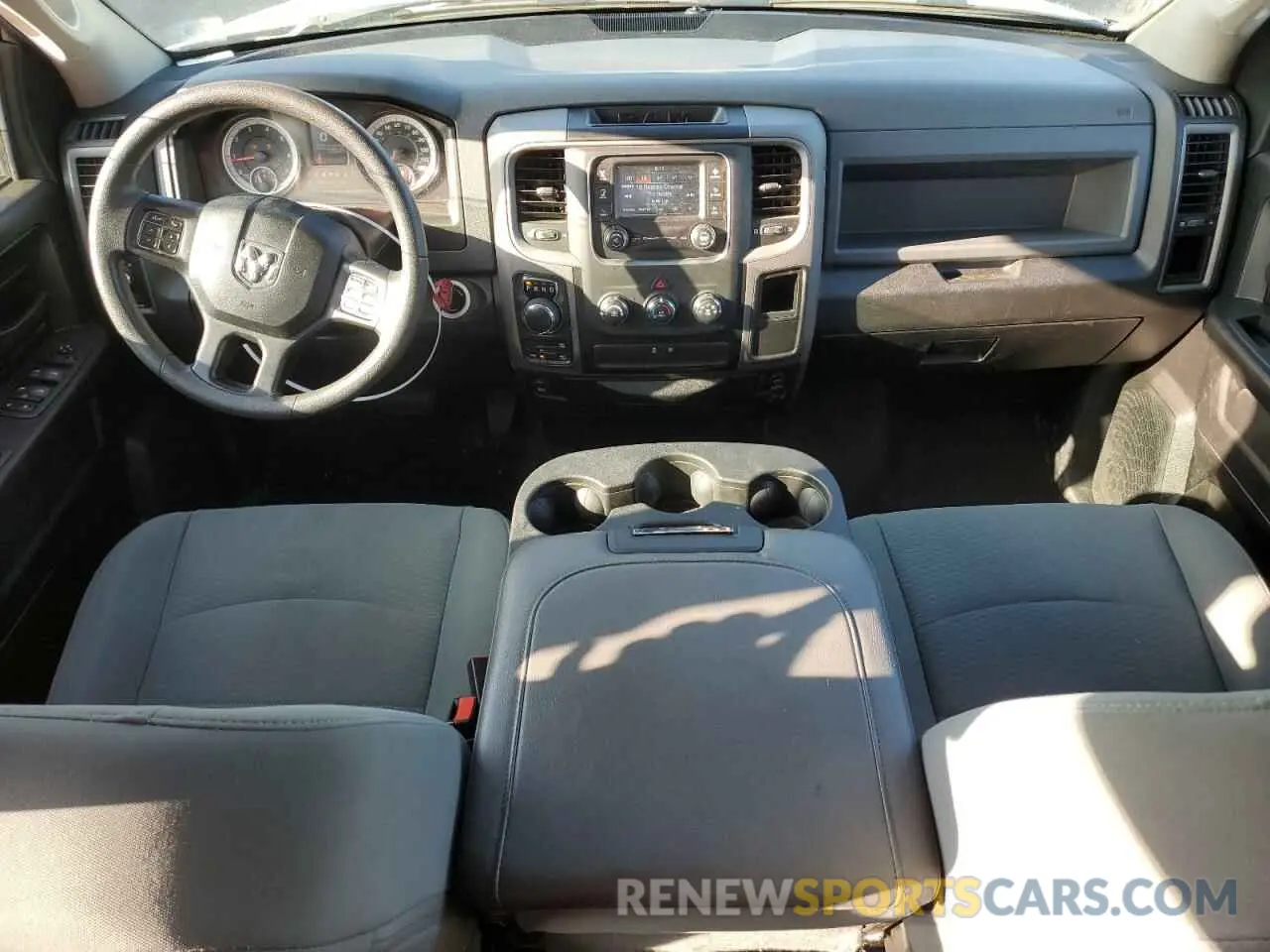8 Photograph of a damaged car 1C6RR7FG4KS639166 RAM 1500 2019