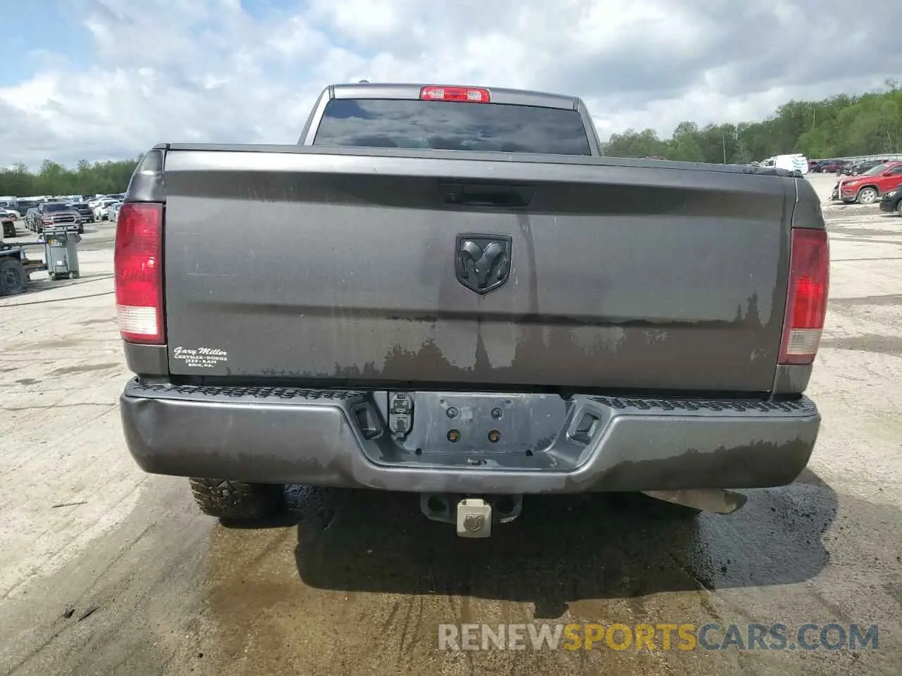6 Photograph of a damaged car 1C6RR7FG5KS535057 RAM 1500 2019