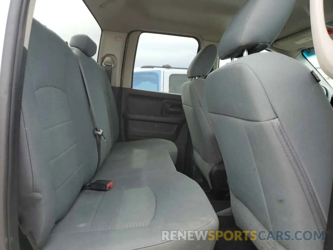 10 Photograph of a damaged car 1C6RR7FG5KS594755 RAM 1500 2019