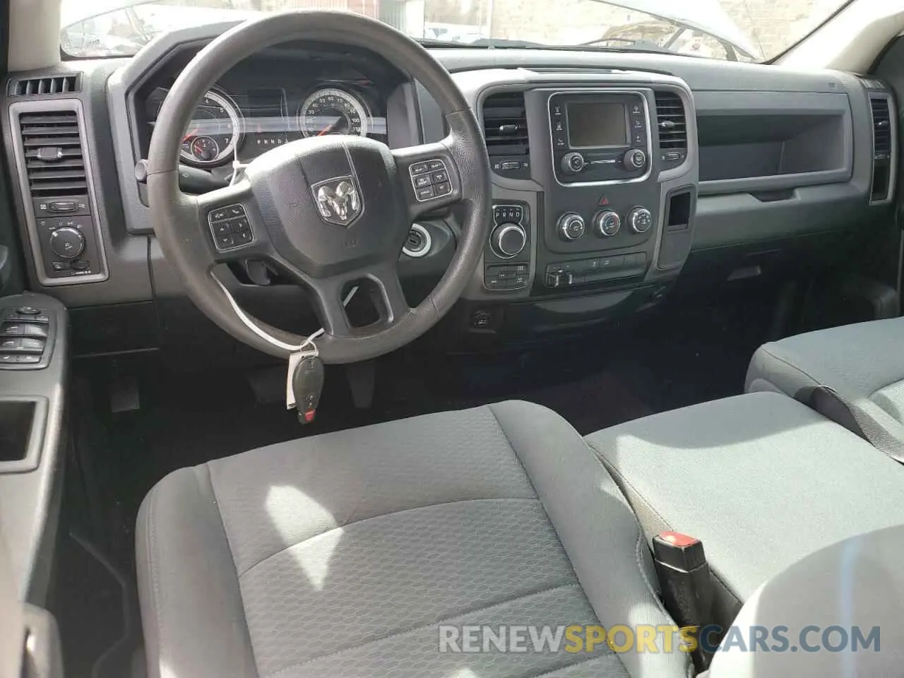 8 Photograph of a damaged car 1C6RR7FG6KS525346 RAM 1500 2019