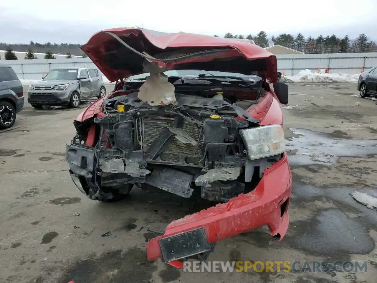 5 Photograph of a damaged car 1C6RR7FG8KS577643 RAM 1500 2019