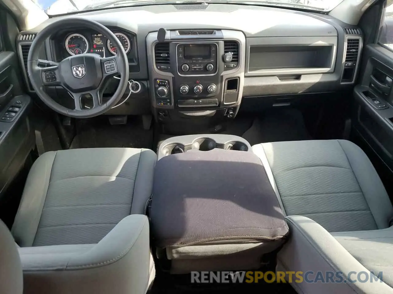 8 Photograph of a damaged car 1C6RR7FG8KS612715 RAM 1500 2019