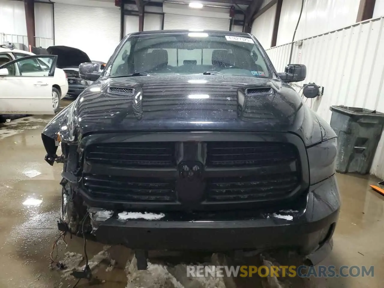 5 Photograph of a damaged car 1C6RR7FT7KS731384 RAM 1500 2019