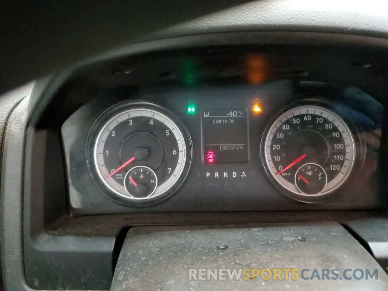 9 Photograph of a damaged car 1C6RR7FT8KS626370 RAM 1500 2019