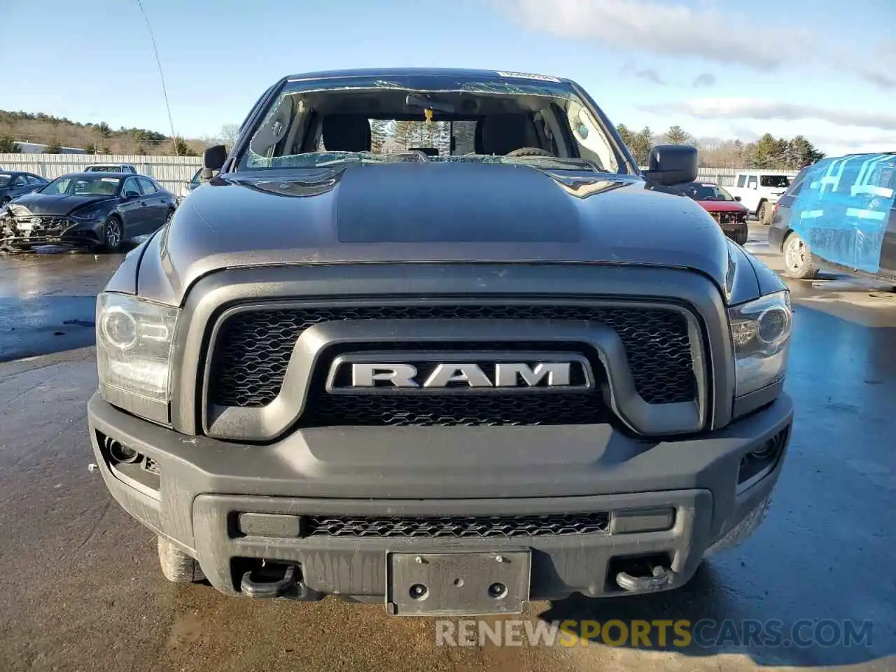 5 Photograph of a damaged car 1C6RR7GG4KS693016 RAM 1500 2019