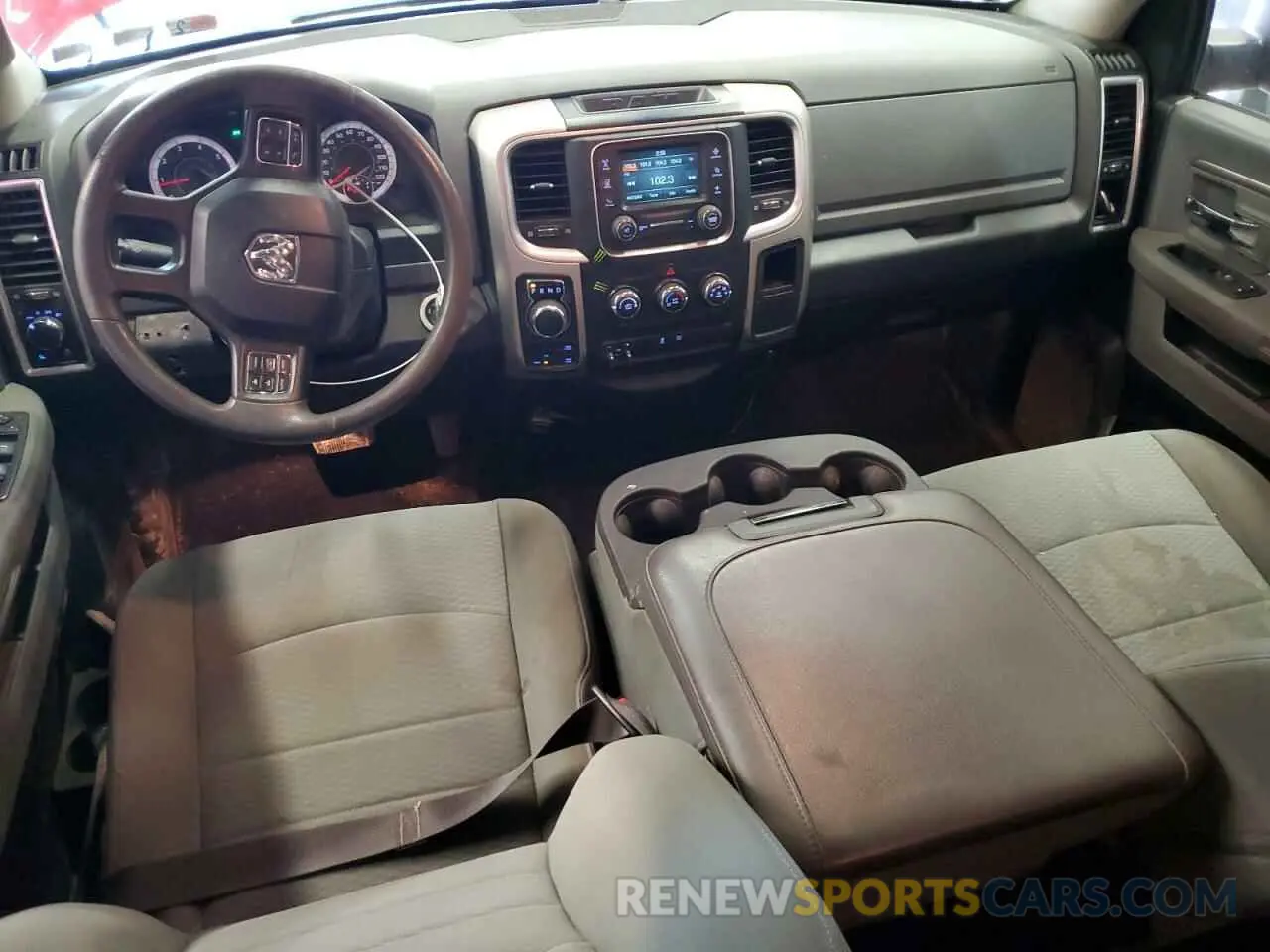 8 Photograph of a damaged car 1C6RR7GG8KS672072 RAM 1500 2019