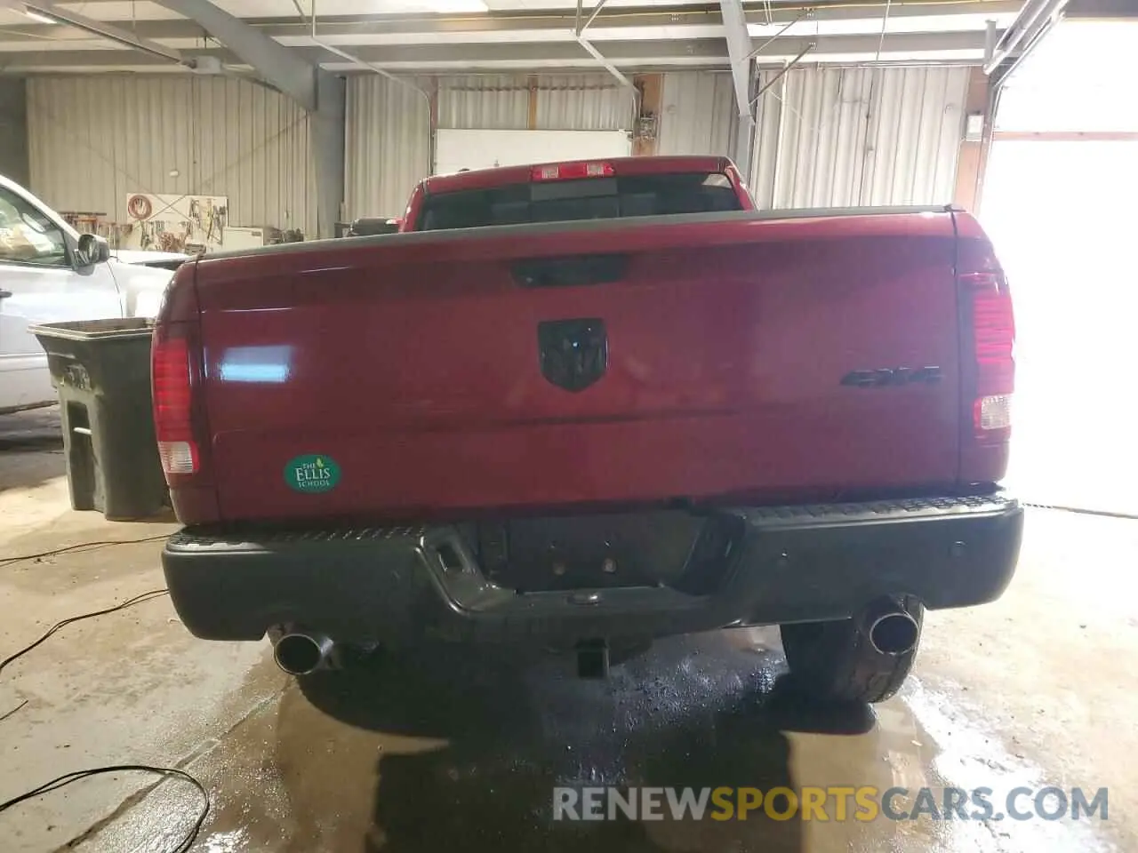 6 Photograph of a damaged car 1C6RR7GT1KS636916 RAM 1500 2019