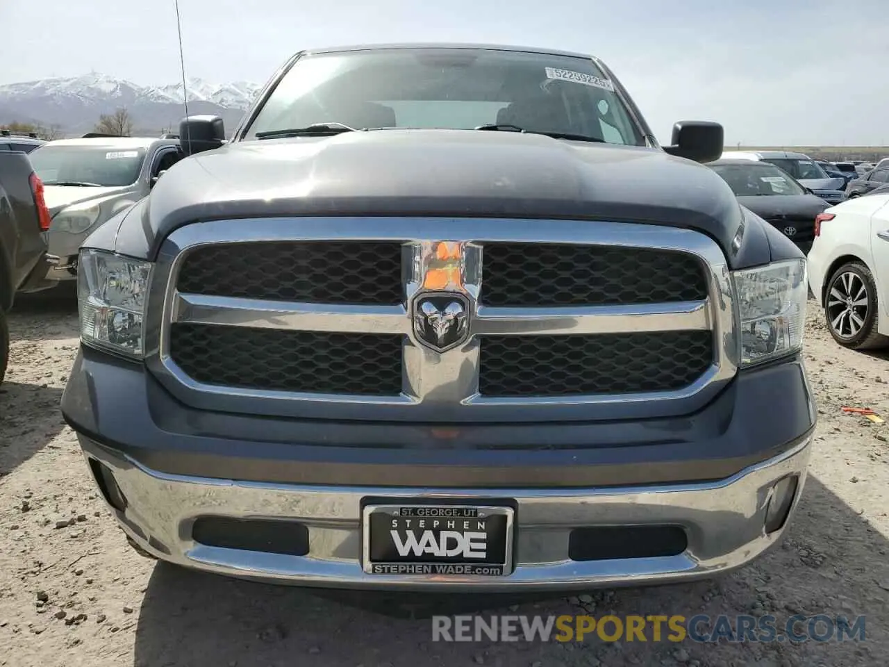5 Photograph of a damaged car 1C6RR7KM3KS682392 RAM 1500 2019