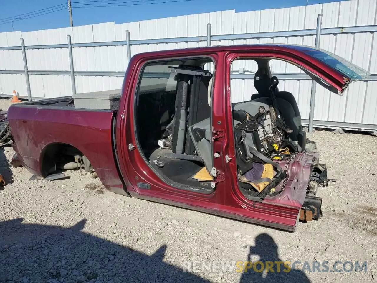 4 Photograph of a damaged car 1C6RR7KT0KS748906 RAM 1500 2019