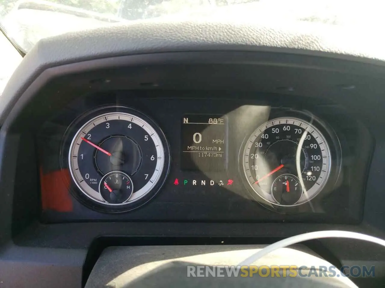 9 Photograph of a damaged car 1C6RR7KT3KS532774 RAM 1500 2019