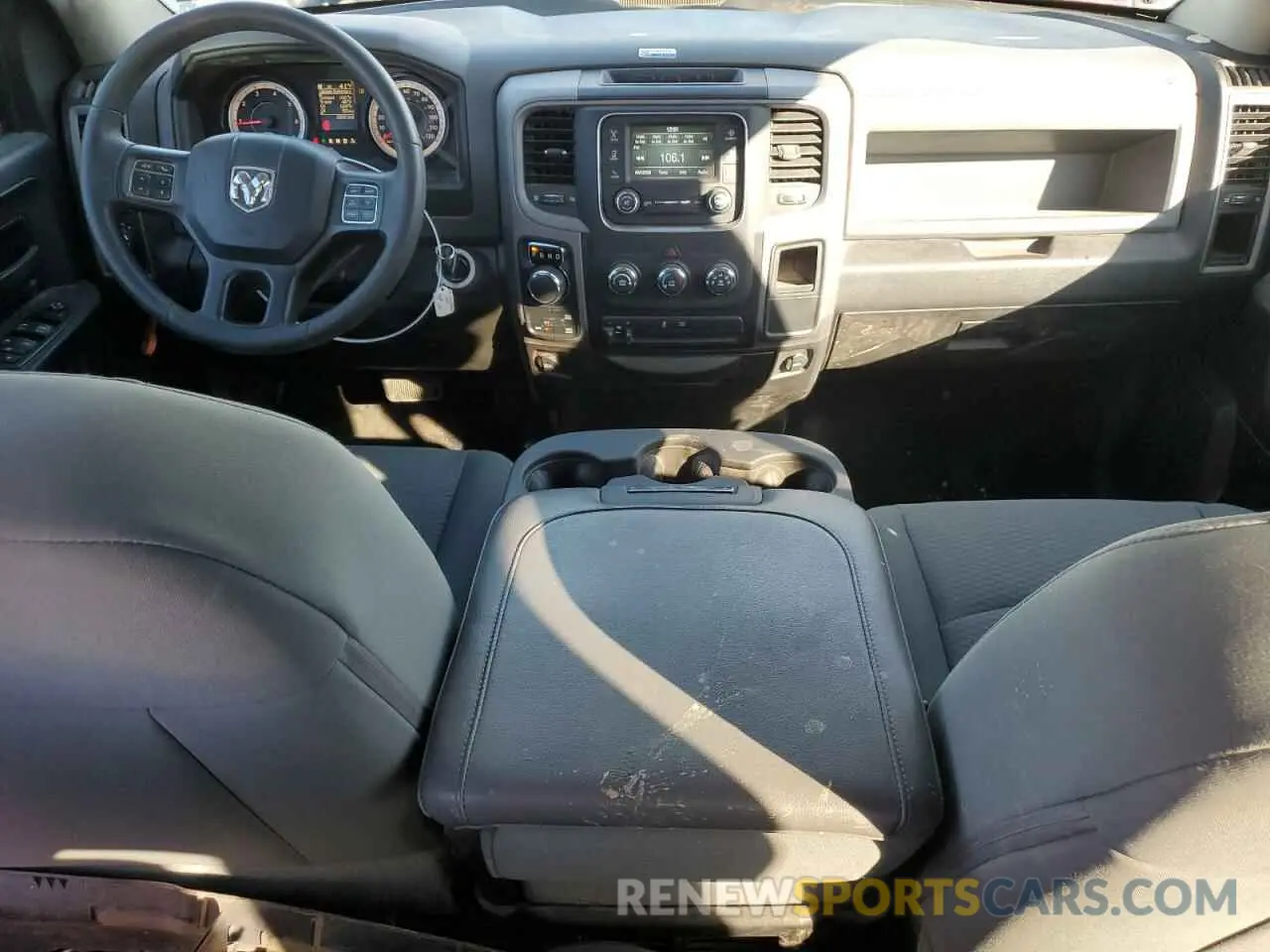 8 Photograph of a damaged car 1C6RR7KT3KS546898 RAM 1500 2019