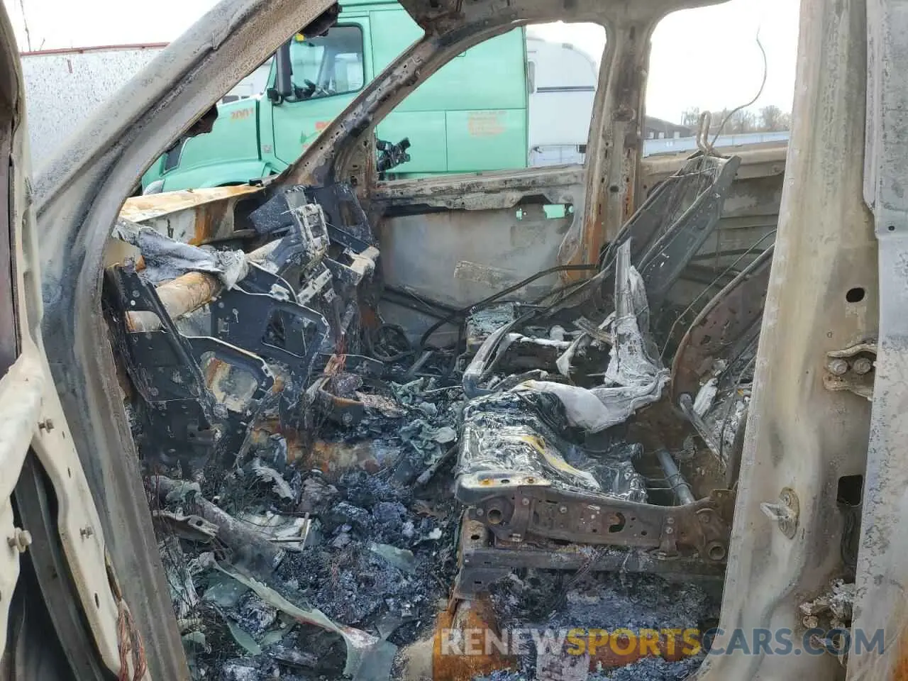 7 Photograph of a damaged car 1C6RR7LM0KS669257 RAM 1500 2019