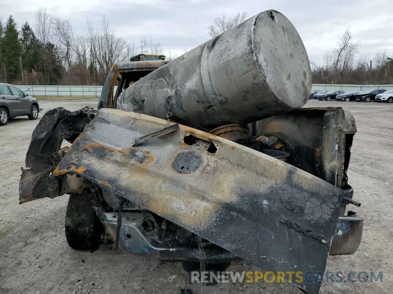 6 Photograph of a damaged car 1C6RR7LT1KS727612 RAM 1500 2019