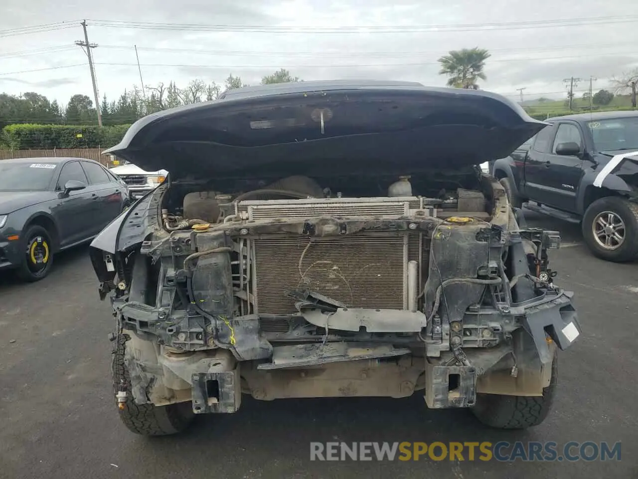 5 Photograph of a damaged car 1C6RR7LT2KS527502 RAM 1500 2019