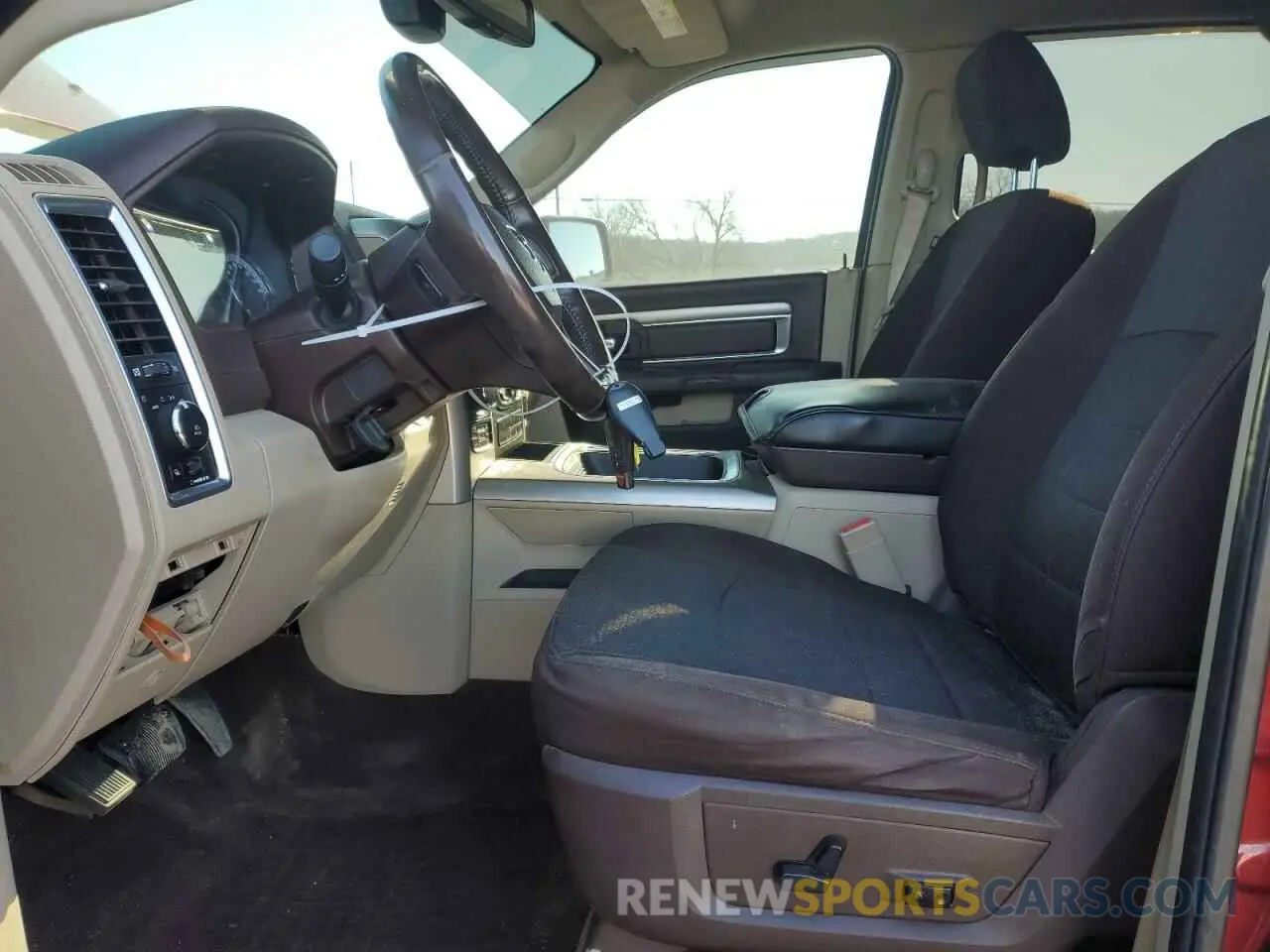 7 Photograph of a damaged car 1C6RR7LT3KS557141 RAM 1500 2019