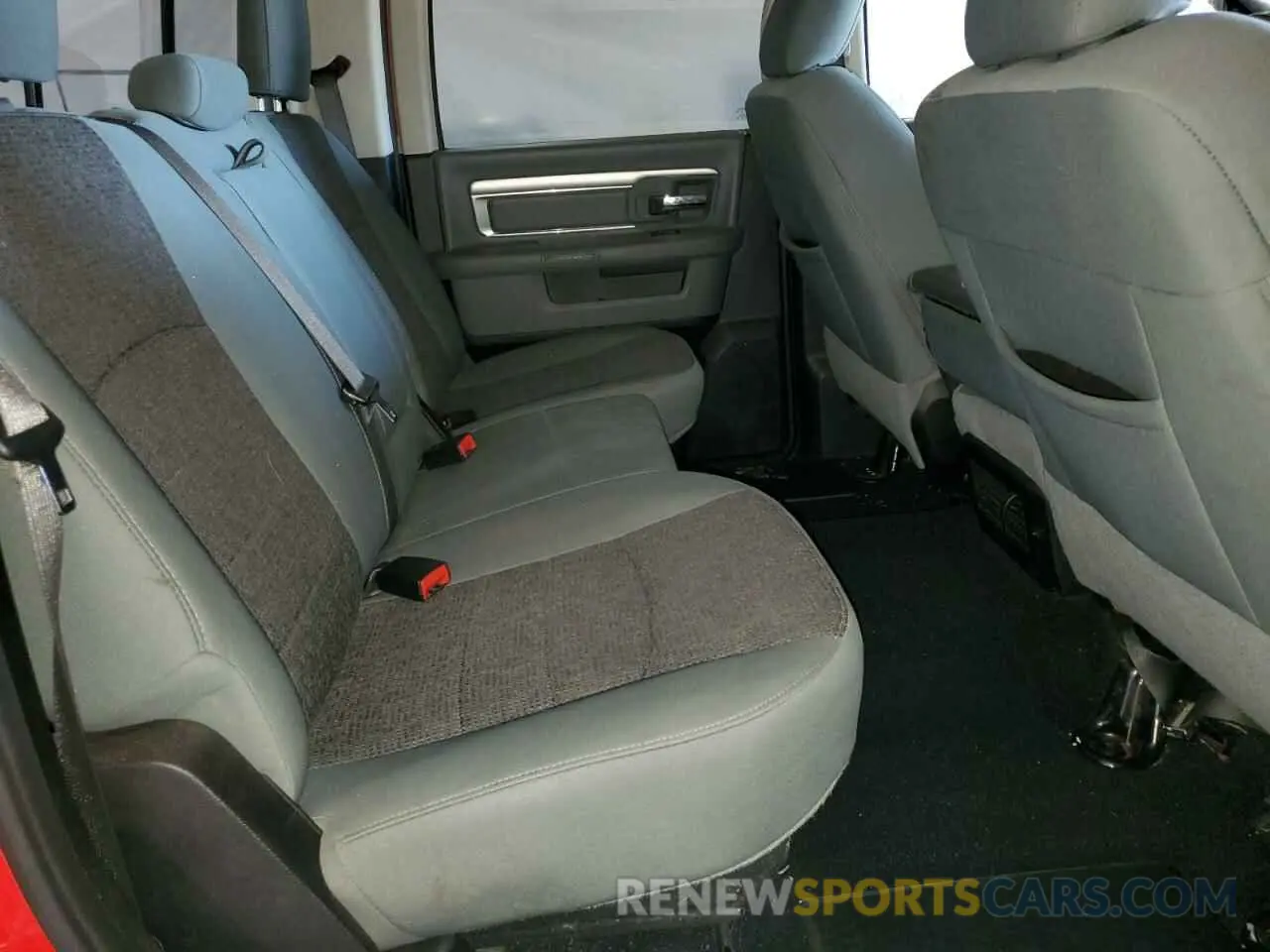10 Photograph of a damaged car 1C6RR7LT5KS689818 RAM 1500 2019