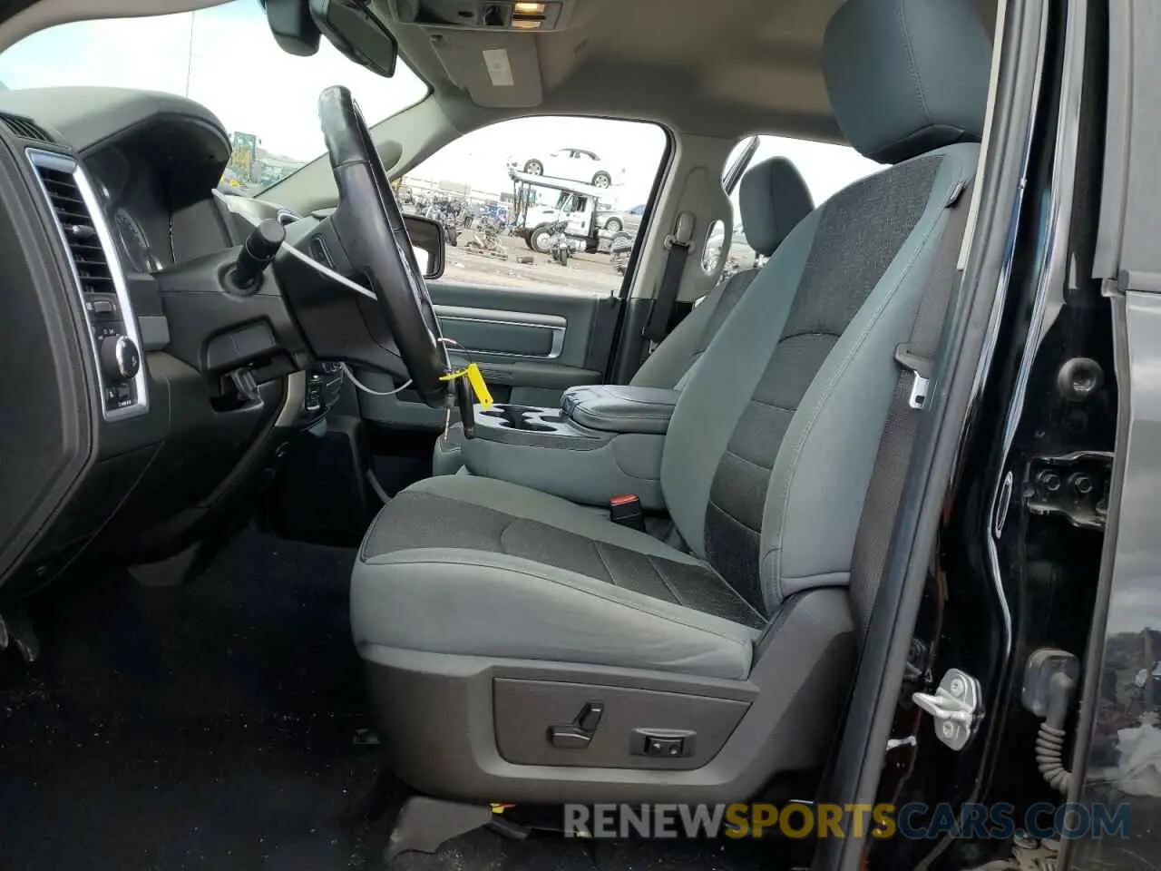 7 Photograph of a damaged car 1C6RR7LT7KS637008 RAM 1500 2019
