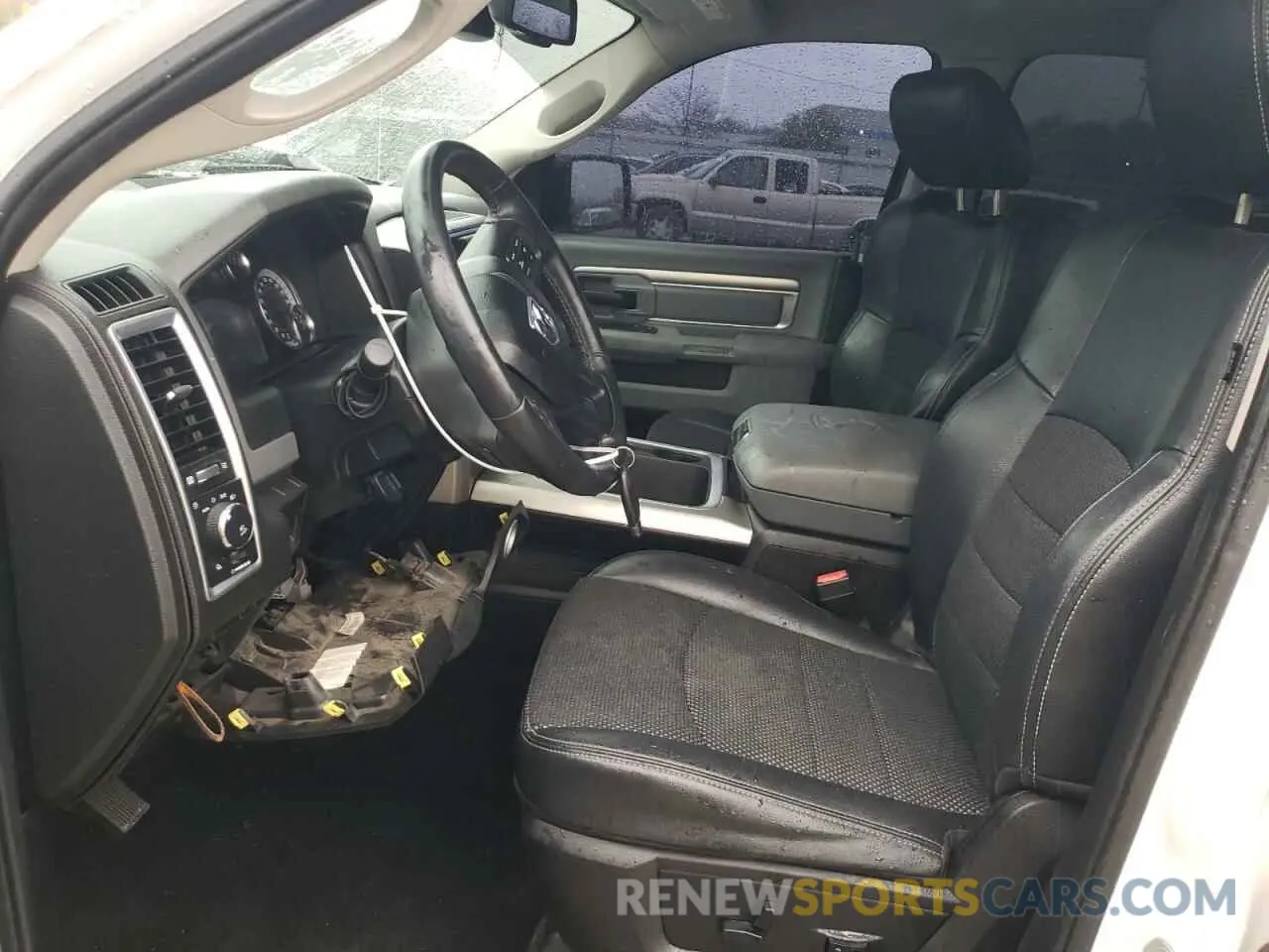 7 Photograph of a damaged car 1C6RR7LT9KS583016 RAM 1500 2019