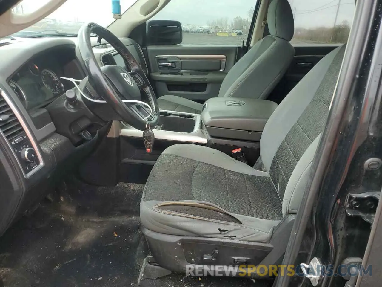 7 Photograph of a damaged car 1C6RR7LT9KS669524 RAM 1500 2019