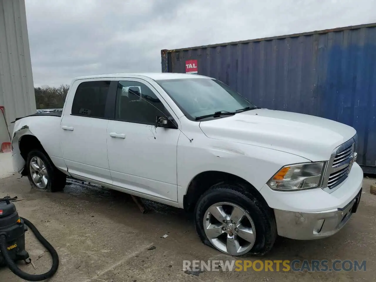 4 Photograph of a damaged car 1C6RR7LTXKS557184 RAM 1500 2019