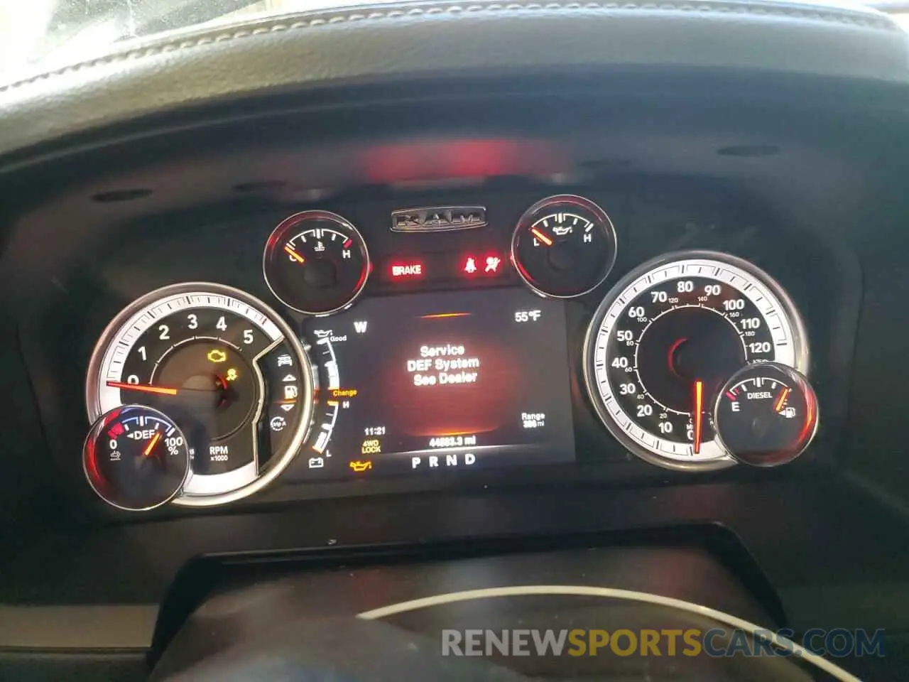 9 Photograph of a damaged car 1C6RR7NM3KS725138 RAM 1500 2019