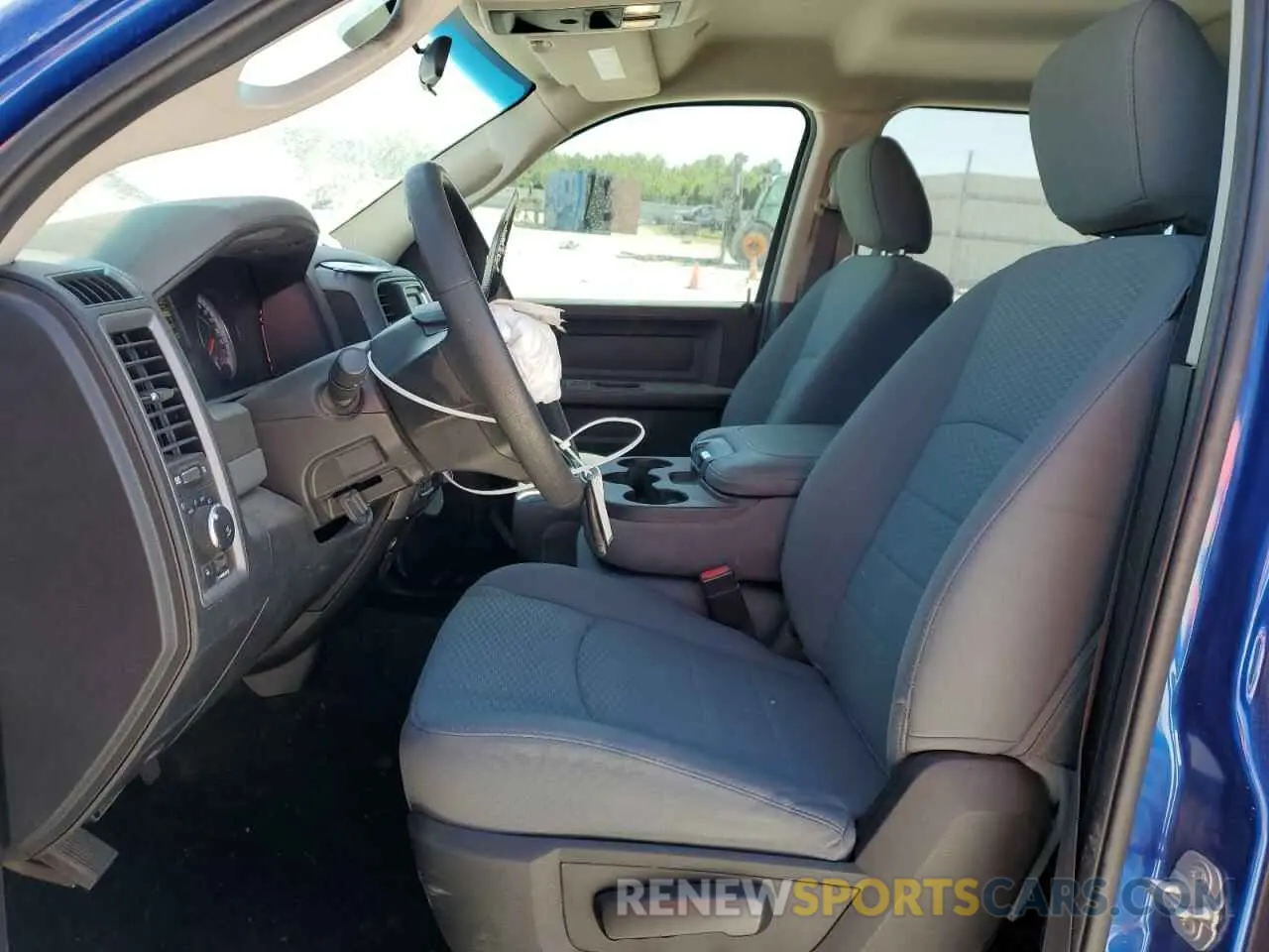 7 Photograph of a damaged car 1C6RR7SM2KS682027 RAM 1500 2019