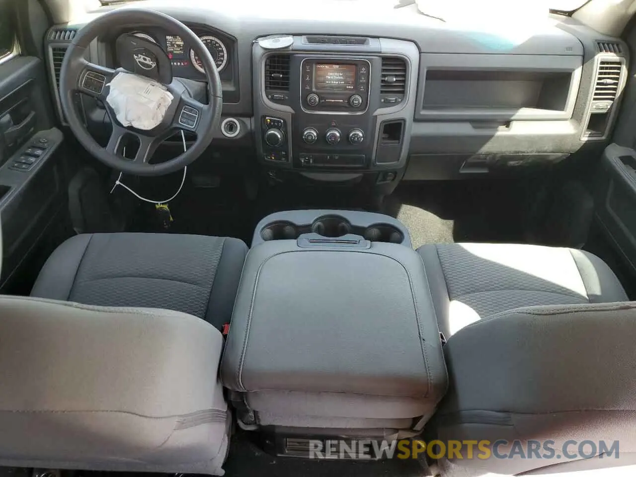8 Photograph of a damaged car 1C6RR7SM2KS682027 RAM 1500 2019